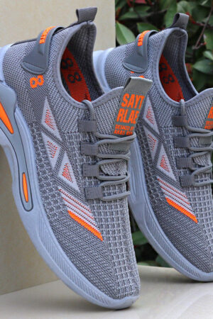 StrideFlex™ Urban Classic Sneakers