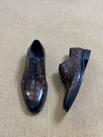 Berluti Crocodile Embossed Leather Oxford Shoes - Image 4
