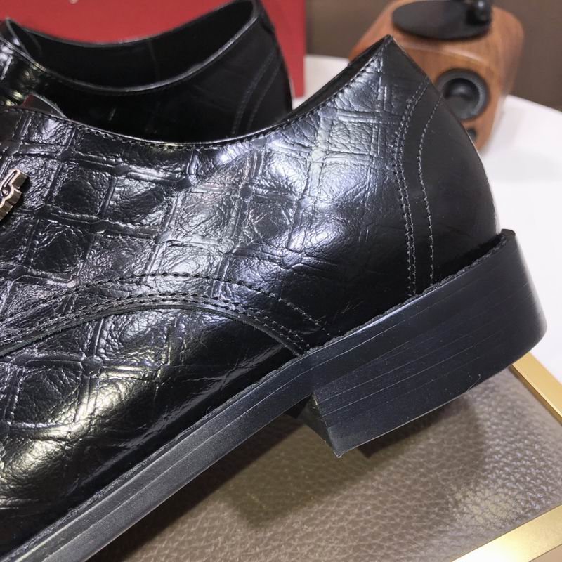 Sophisticated Black Patterned Patent Leather Oxford Shoes - Image 5