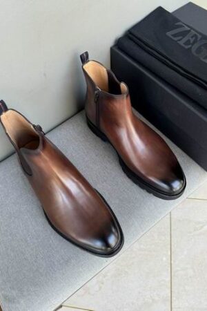 Sophisticated Brown Leather Men's Chelsea Boots