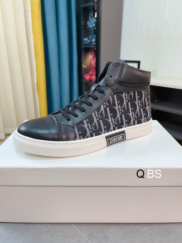 Dior B30 High-Top Sneaker in Black with White Sole. - Image 6