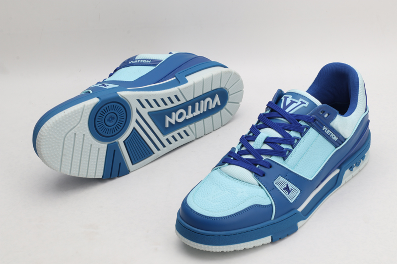 Dynamic Two-Tone Blue Low-Top Sneakers - Image 2