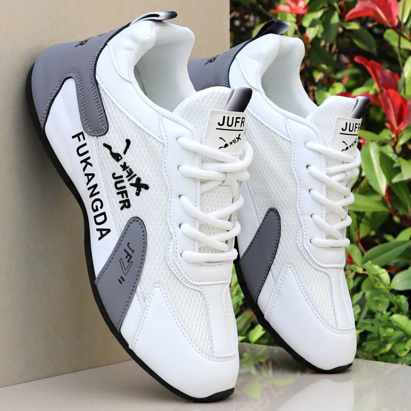 Casual Men's Lace-up White Athletic Shoes - Image 3