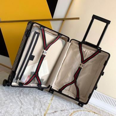 Gucci Monogram Beige Canvas Rolling Suitcase with Black Trim - Image 3