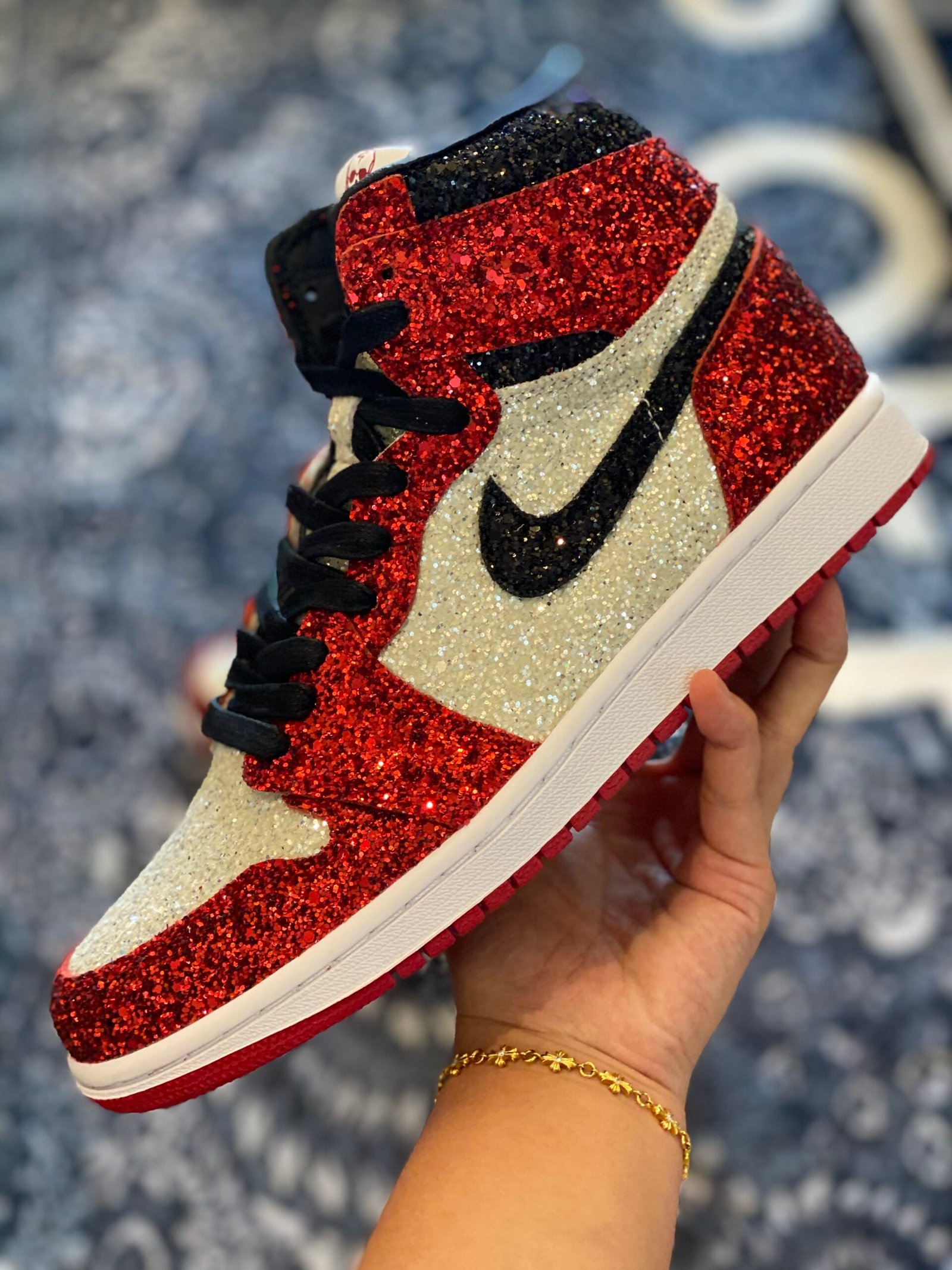 Air Jordan 1 Retro High OG Glitter Chicago - Image 5