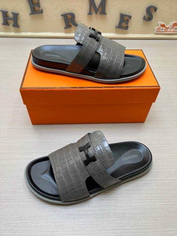 Hermès Sandal Croco-Embossed Leather - Image 5