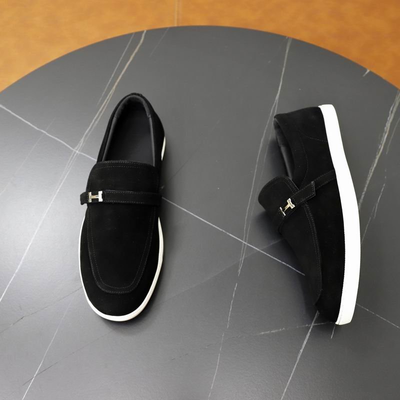 Hermès Loafer in Noir Suede - Image 2